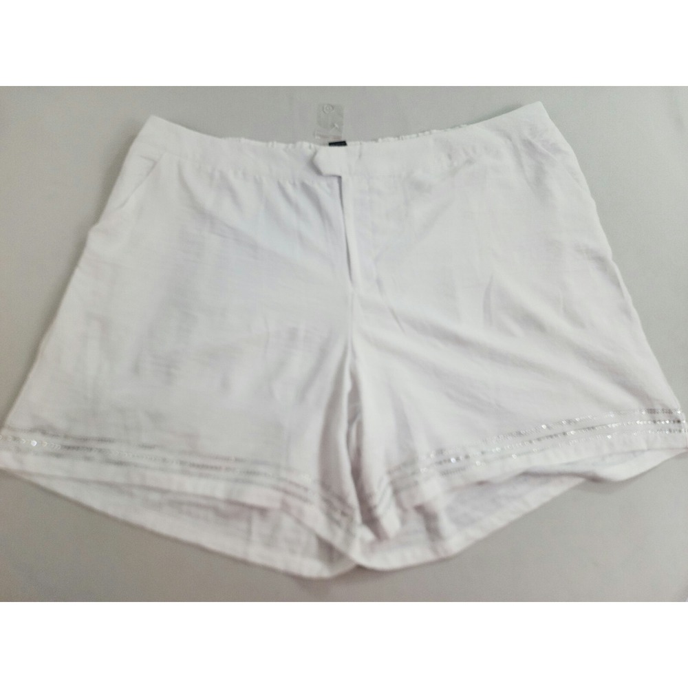 Ashley Stewart Shorts Womens sz 26 White Polyester Zip $59 Ladies